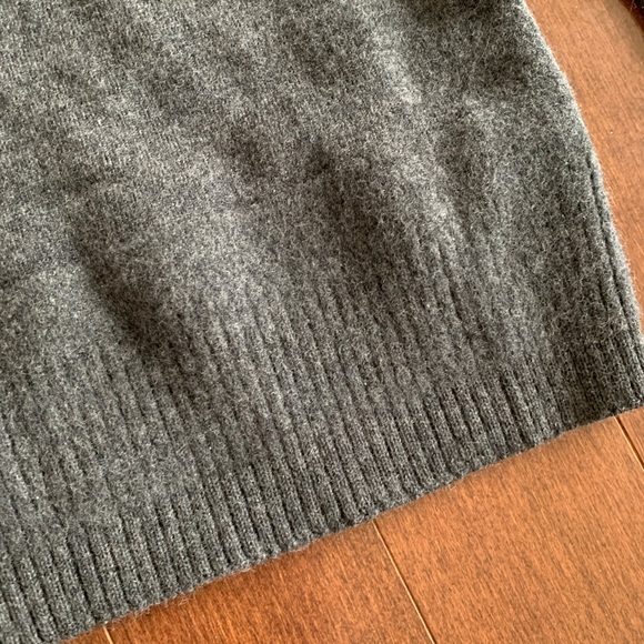 Acne Studios Pacis Punch Paris Charcoal Grey Crewneck sweater Size Small S - Picture 4 of 7